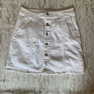 A new Day Button front Skirt